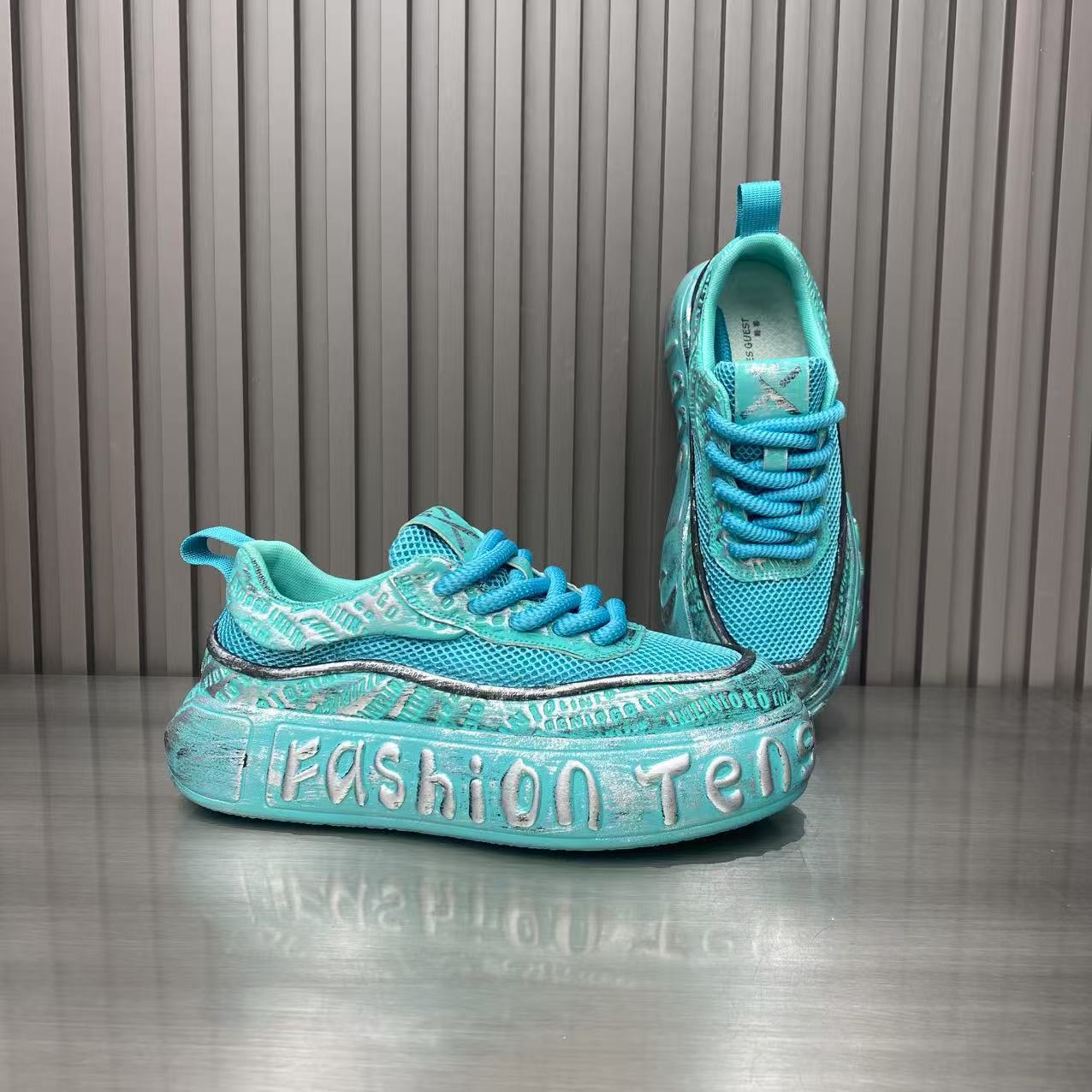 Chunky Sneaker Grande Taille 4 - Crossfit Hard avis et prix